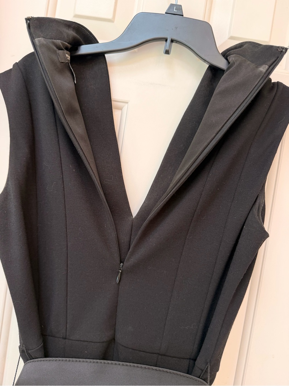 White House Black Market Black V-Neck Sleeveless Midi Dress with Wide Belt, Sz 6 - Picture 10 of 12